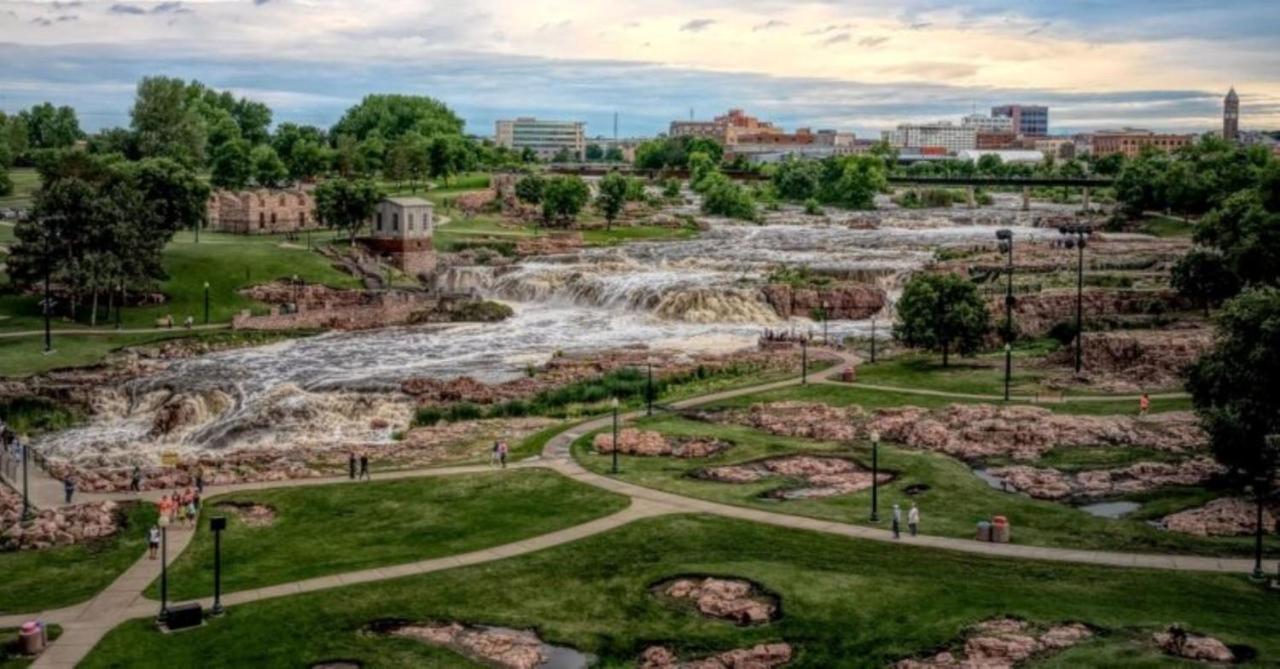 Holiday Inn Sioux Falls-City Center By Ihg Zewnętrze zdjęcie